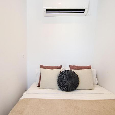 Phaedrus Living - Seaside Luxury Flat Harbour 110 Apartment Paphos Exterior photo
