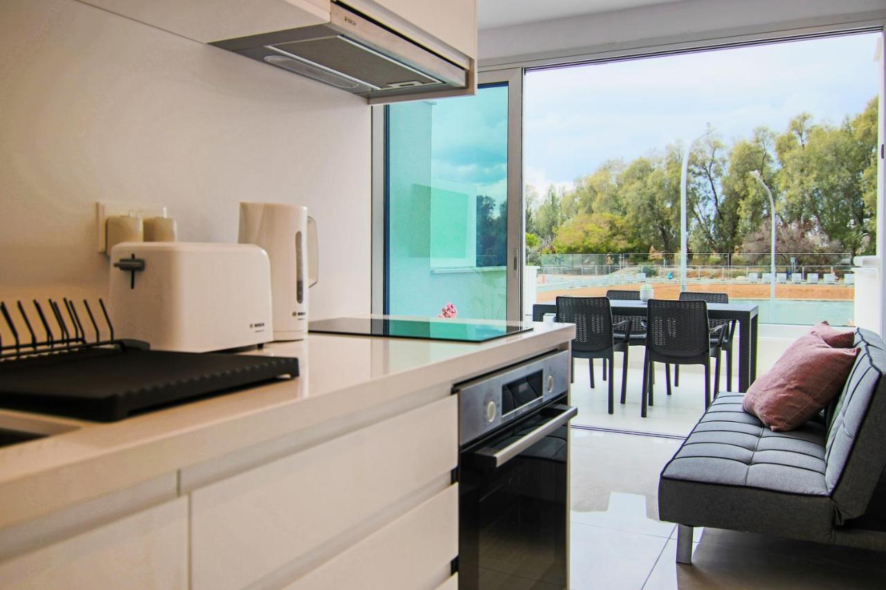 Phaedrus Living - Seaside Luxury Flat Harbour 110 Apartment Paphos Exterior photo