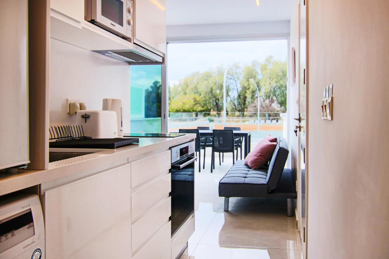 Phaedrus Living - Seaside Luxury Flat Harbour 110 Apartment Paphos Exterior photo
